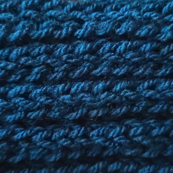 Handmade Knit Turban Headband - Picture 6 of 9